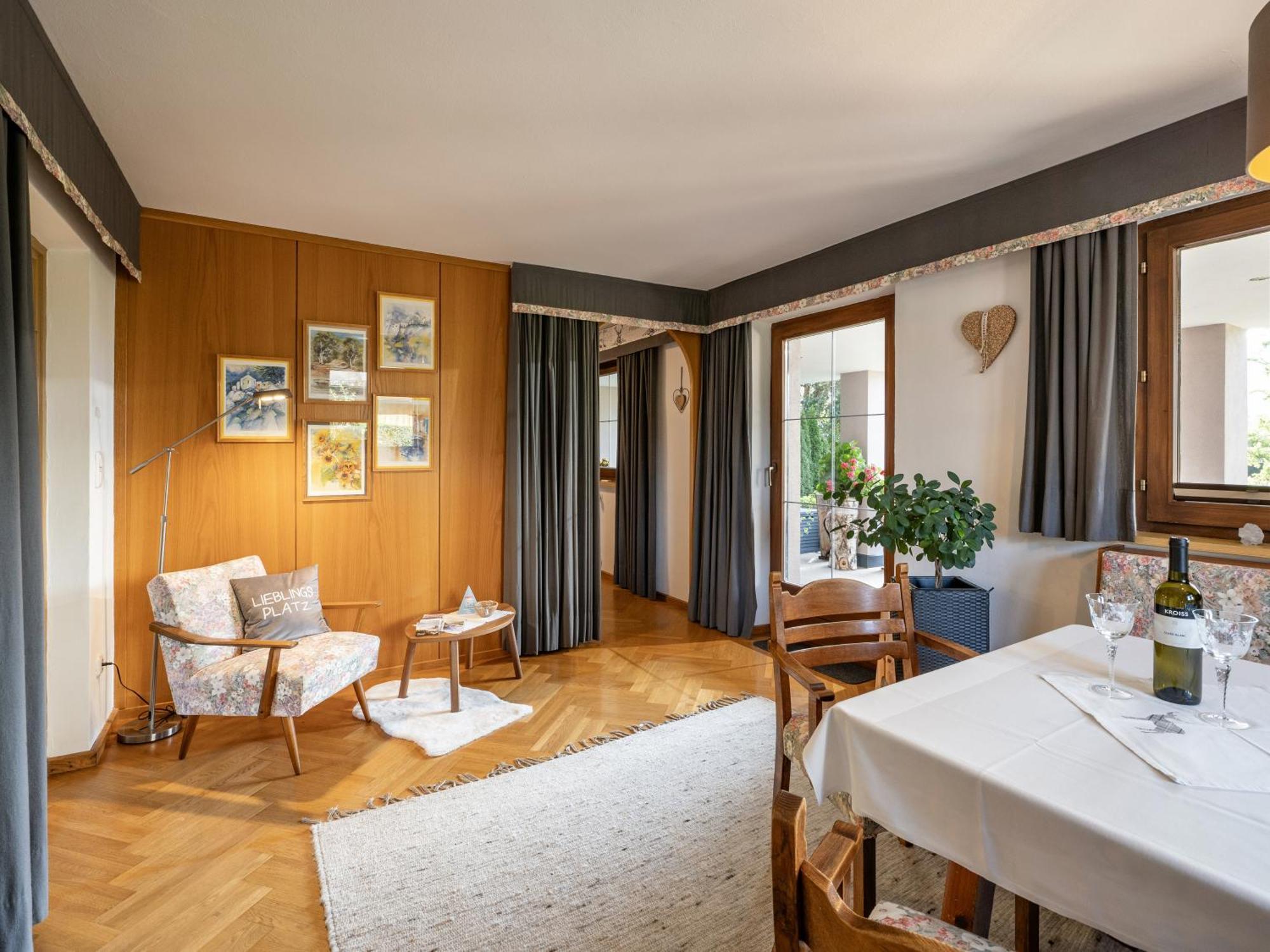Ferienwohnung Antonia ブーヘン エクステリア 写真